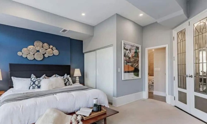 Midtown Toronto Condominio | Corporate living at the crossroads of the Annex and Yorkville (long term rental)