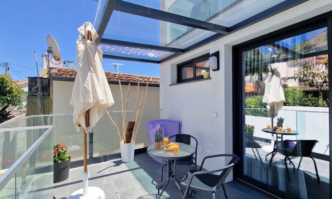 Machico Apartamento | Casa D'Além I by LovelyStay