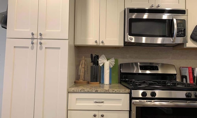 Rosewood Casa | Old Austin Home Summa