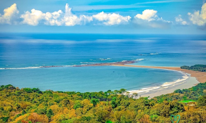Ballena Casa | Casa Quetzal