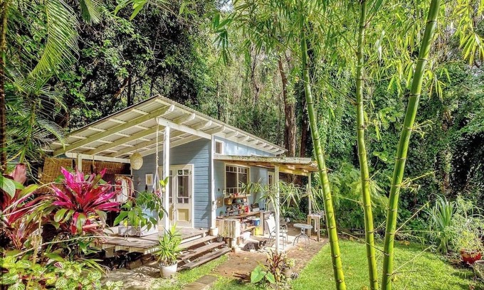 Currumbin Valley Cabina | Cabin the Near the Sea