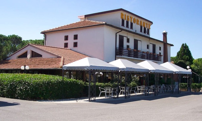Scarlino Scalo Hotel | tenuta degli oleandri