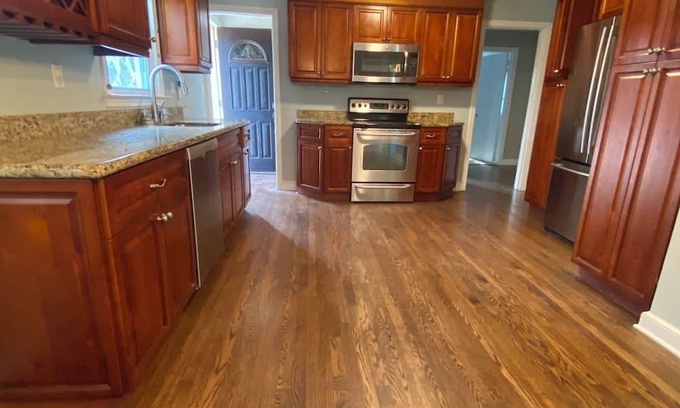 Fairfield Casa | Charming 3-bedroom ranch with central air in Fairfield
