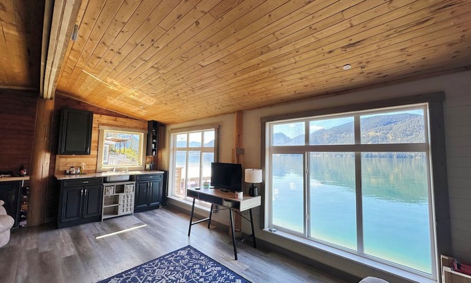 Echo Island Chalet De Esquí | Ozarks Vortex Island Cabin: Your Serene Lakeside Escape