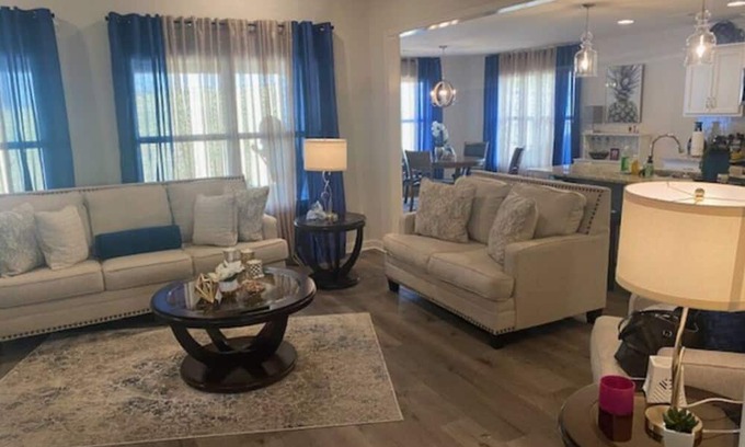 Northport Casa | Charming 3-bedroom house in fabulous Northport with AC, WiFi