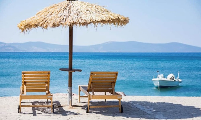 Pigadia Apartamento | Apartment 'Ktima Develekou 1' with Sea View, Wi-Fi and Air Conditioning