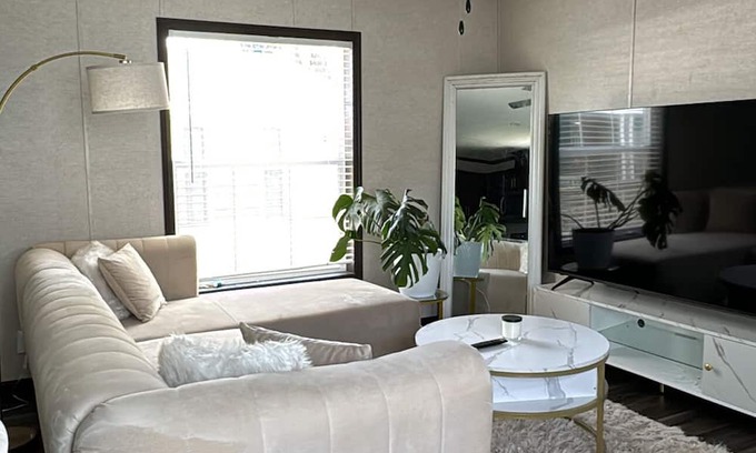 Anchorville Casa | Cozy 2-bedroom mobile home in awesome Clinton Township with AC, WiFi