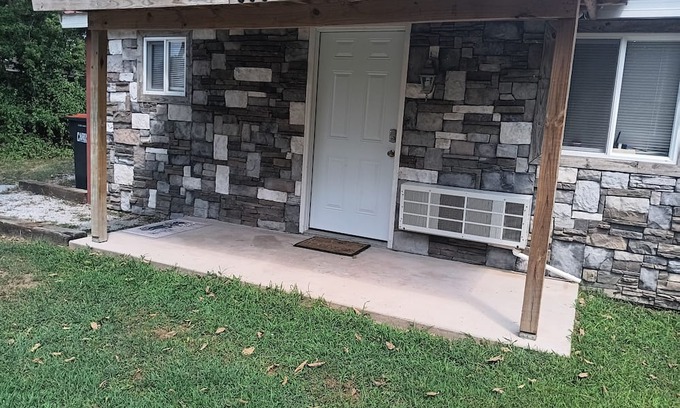 Jasper Cabaña | Charming 1-bedroom cottage with AC, WiFi in awesome Jasper