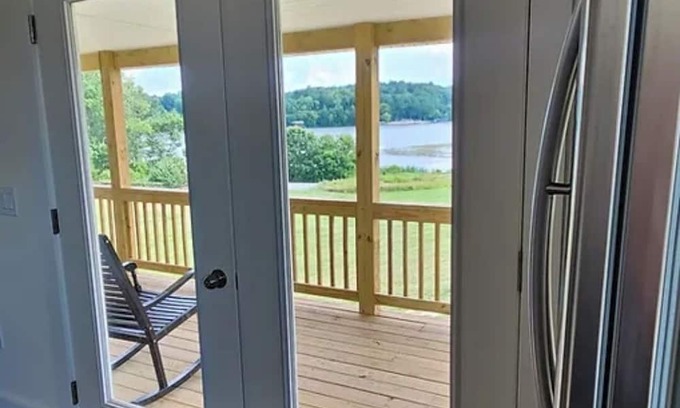 Orange Casa | Oasis on Lake Anna -