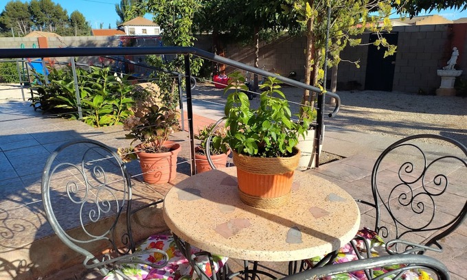 Codo Apartamento | Studio Apartment 'Estudio Zafranales' with Sea View, Wi-Fi and Air Conditioning