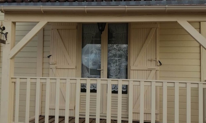 Laigne-en-Belin Chalet De Esquí | Chalet near 24h circuit