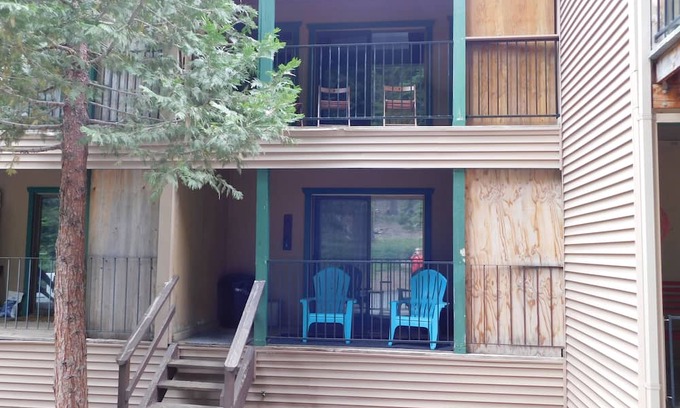 Pinecrest Condominio | Mountain Getaway! for All Seasons. at 6300' Elevation