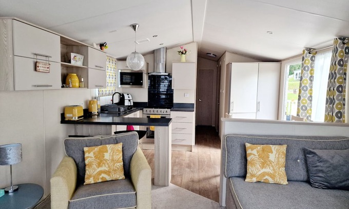 Beattock Cabina | Tranquil Lodge Retreat in Beattock