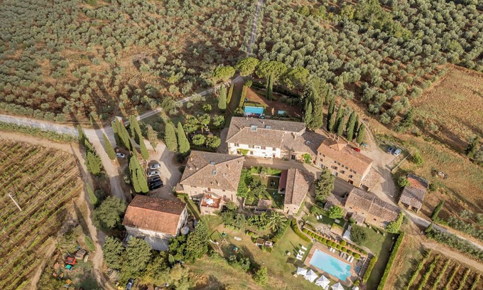 Greve in Chianti Otro | Country retreat near greve in chianti in a santo stefano winery