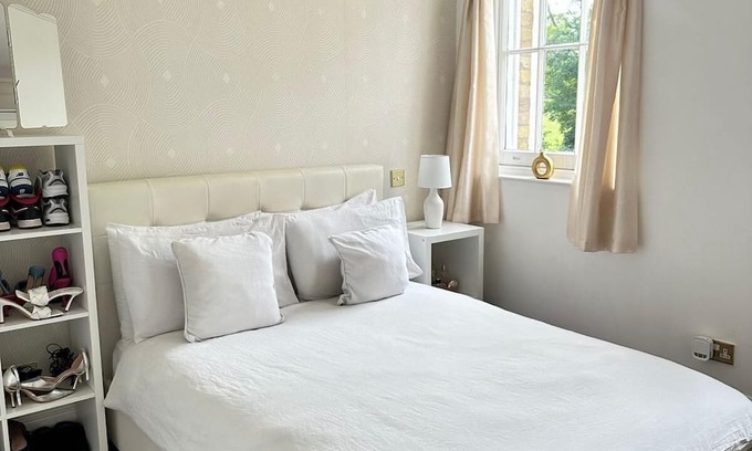 Coppetts Apartamento | Luxurious Apartment in Private Estate