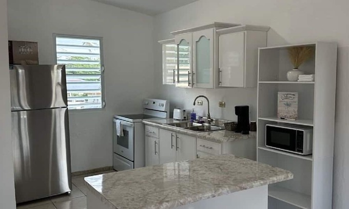 Isabela Casa | The Corner House Isabela! 3bed 2bath home in the beautiful, cozy, & quiet town.