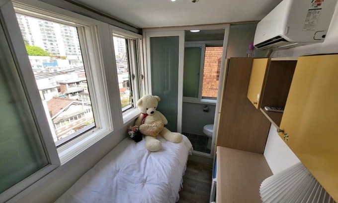 Noryangjin Casa | “Cozy accommodation”5min to the subway station. 20-30min you can reach downtown