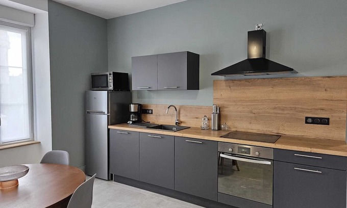 Ep 13 - Saint-Francois de Sales Apartamento | In the former town hall - comfortable apartment