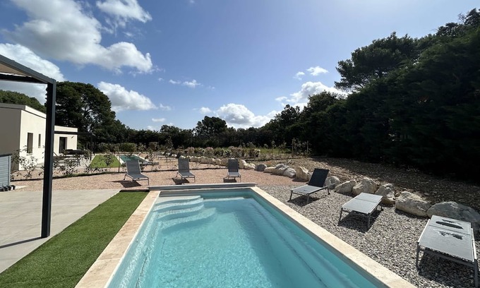 Saze Casa | 3-bedroom house with pool