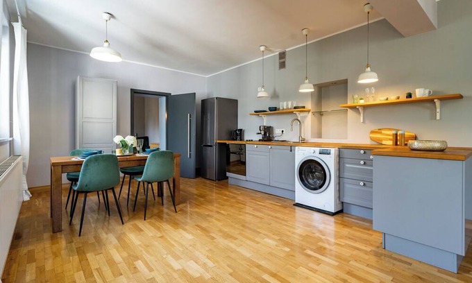 Brynow Apartamento | Platinium Spacious Apartment