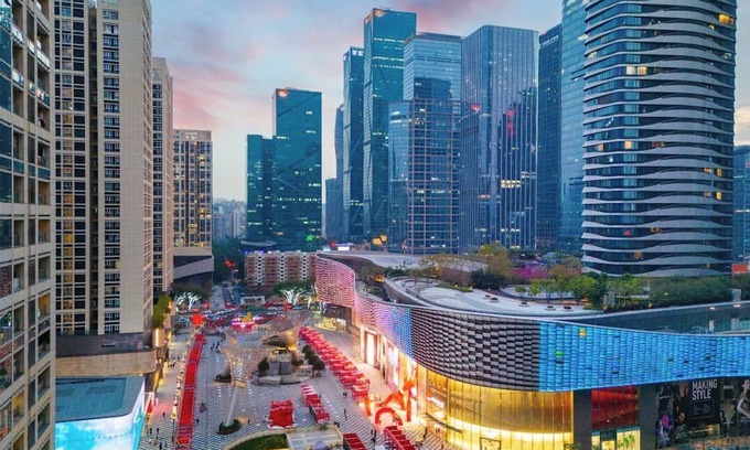 Central Business District Apartamento | Shenzhen Bosten Apartment GangxiagSubway