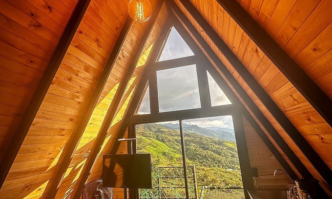 Barbosa Chalet De Esquí | Cabaña Chalet en Barbosa - Cielo