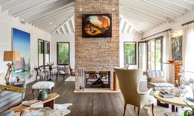 Amagansett Dunes Casa | Expansive Beachfront East Hampton Home with Private Beach Path, Perfect for.