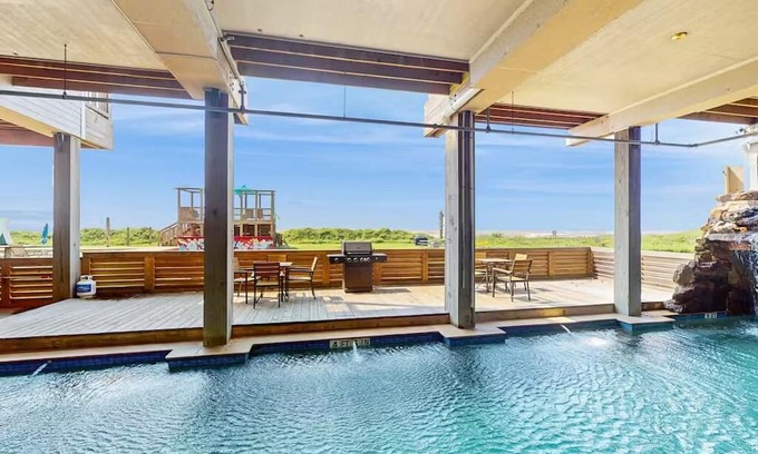 Port Bolivar Casa | BORA307 Oceanaire w/Oceanfront Balcony and Pool