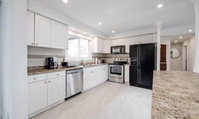 Stoney Creek Casa | Private Waterfront Paradise Home on Lake Ontario!