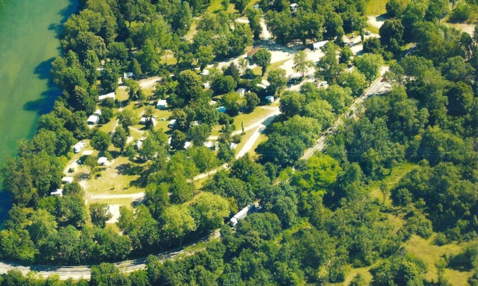 Priay Casa | Mobile home in CAMPING AIN L'ESCAPADE (01160)