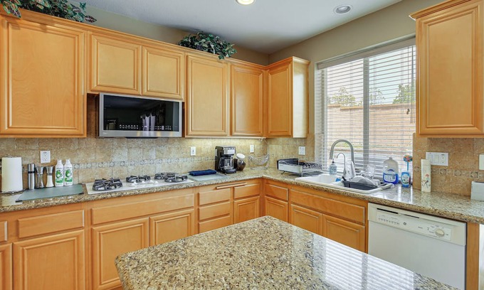 Placentia Casa | Spacious Orange County Home: 11 Mi to Disneyland!