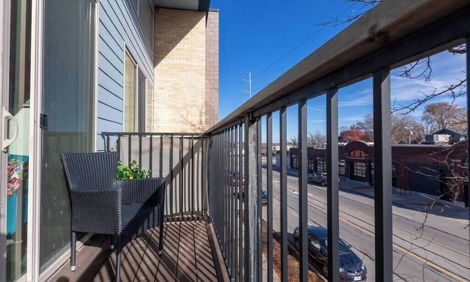 South Kansas City Apartamento | Scholar's Row 109