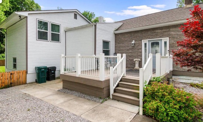Roselawn Finance Casa | Weekend Retreat