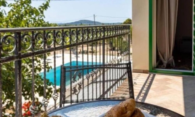 Pirovac Apartamento | Apartment B&B Linda - with pool: R1(4) - Pirovac, Riviera Sibenik, Croatia