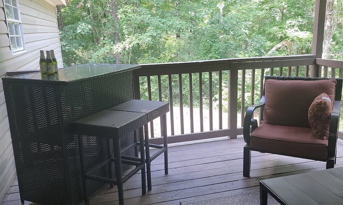 Eatonton Casa | Quiet home off Lake Sinclair. Kid-friendly!