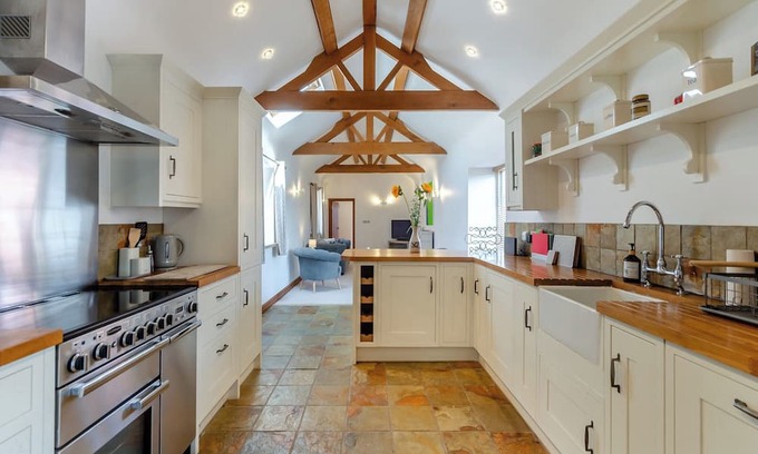 Grantham Cabaña | 2 bedroom accommodation in Gonerby Grange