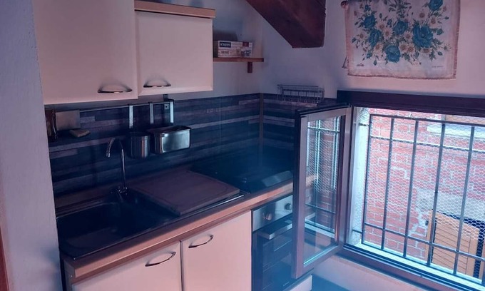 Oltretorrente Apartamento | Vrbo Property