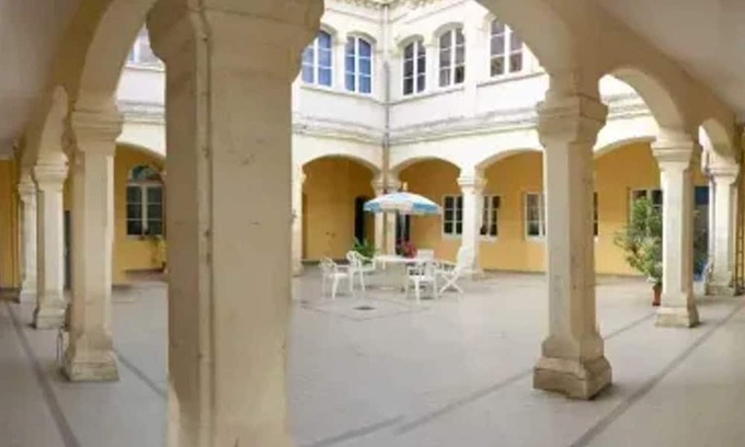 Roucy Apartamento | Homerez - Apartment in Roucy with garden
