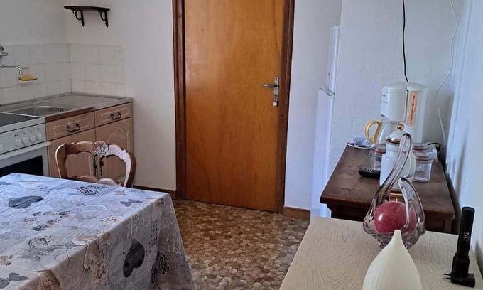 Barnas Apartamento | Vrbo Property