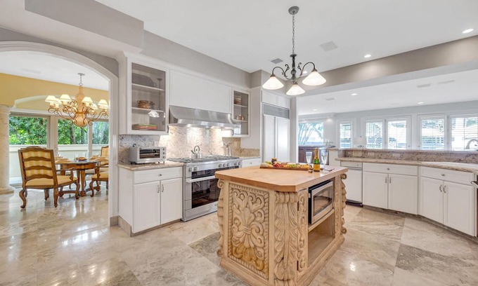 Harbor Beach Casa | Mediterranean Villa Heated Pool Venice of America Riverside View Venetian Key Resldences