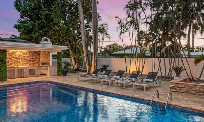 Harbor Beach Casa | Private Neighborhood Heated Pool Walk To Beach Lush Surroundings Harbor Key
