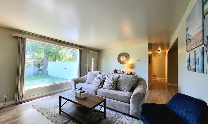 Taylorsville Casa | Lovely 3 bedrooms rental unit at SLC valley center
