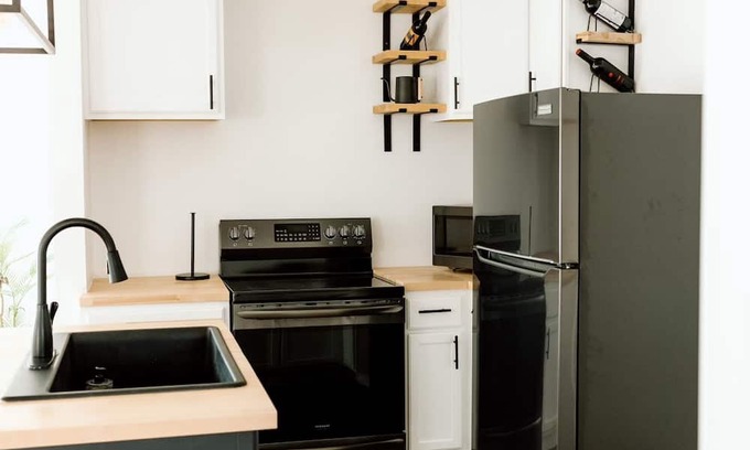 Central Oklahoma City Casa | Only 10 minutes away from the Fairgrounds and Bricktown with ample parking!