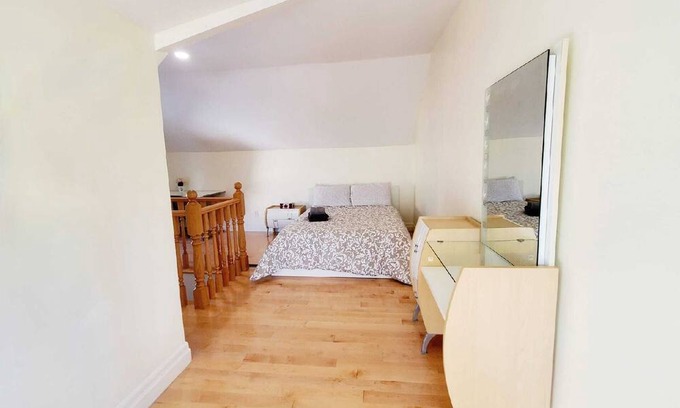 Trinity - Bellwoods Apartamento | Downtown Toronto 3 bedrooms unit walk to trinity bellwood park