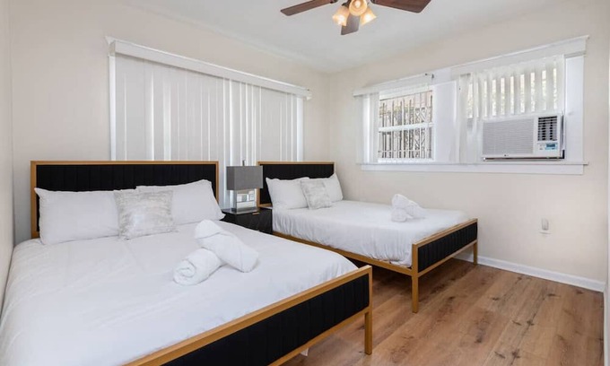 Vernon Apartamento | Spacious 1 Bedroom in LA Sleeps 4