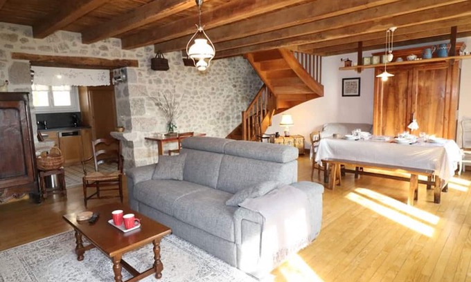 Saint-Saury Cabaña | Gite Saint-Saury, 3 bedrooms, 5 persons