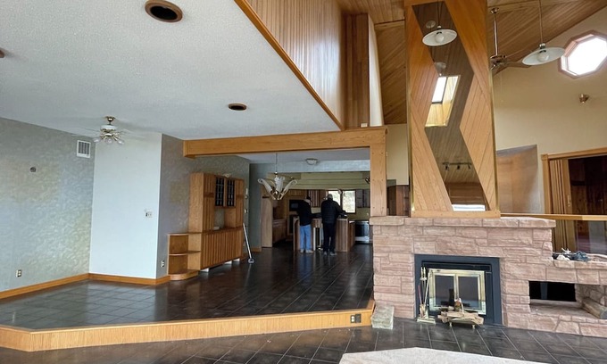 Algoma District Casa | Waterfront house for rent in Algoma Mills on the North Channel of Lake Huron.