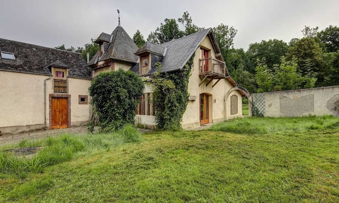 Raizeux Casa | Homerez - Spacious house for 8 ppl. with hammam and terrace at Raizeux