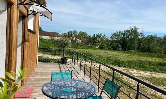 Vernou-la-Celle-sur-Seine Casa | Water-edge Stay