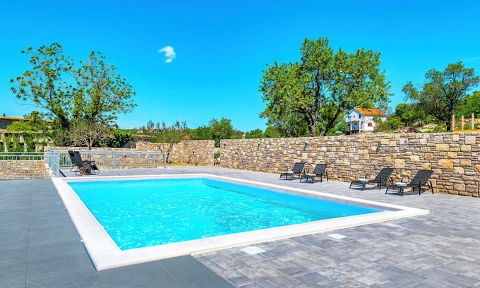 Bicine Casa | Villa Effort (V0992-K1) - Skradin